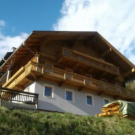 Voltahof Apartament *